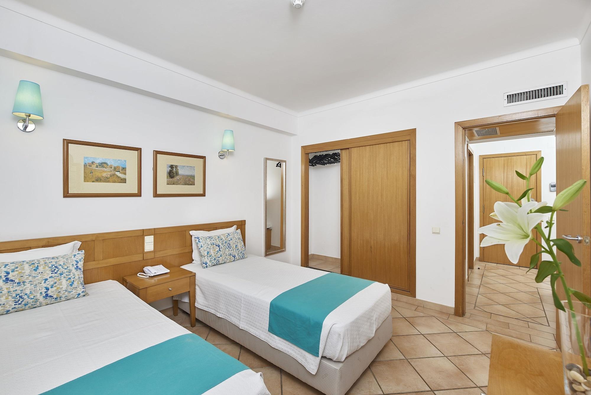 Oceanus Apart-hotel Albufeira